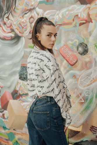 laura-shooting-1-graphiti-pauline-monsterleet2